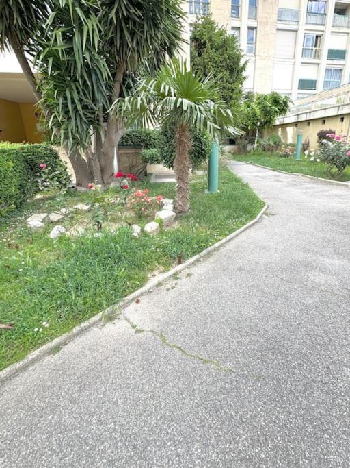T3,t4 Apartment