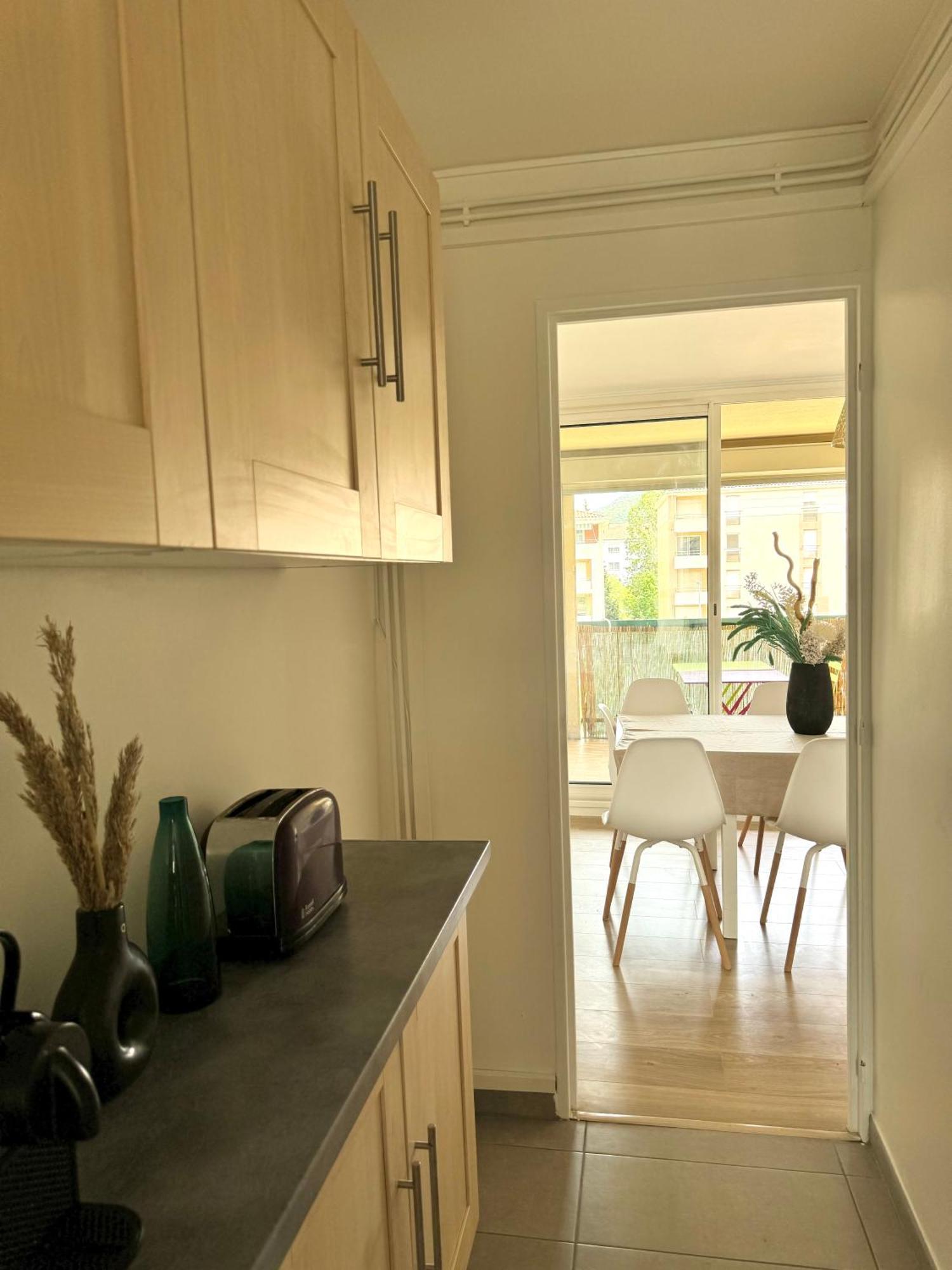 T3,t4 Apartment